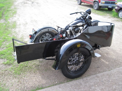 1946 Harley-Davidson Knucklehead With Sidecar